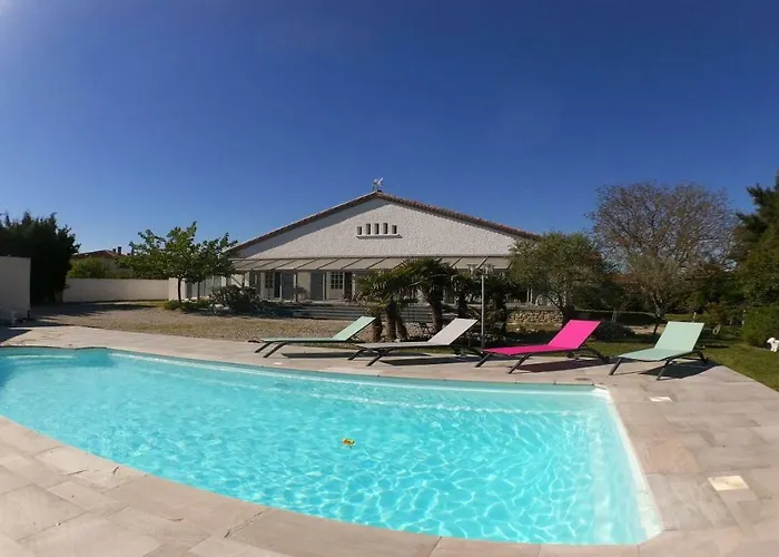 Aux Belles Vacances - Adults Only